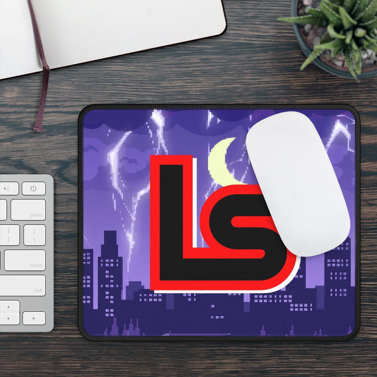 LvLsetter - City Storm (Mousepad)